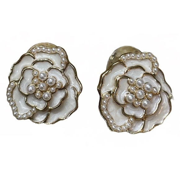 Statement Jewelry Jewelry - Luxury Camellia Flower White Pearl Stud Earrings